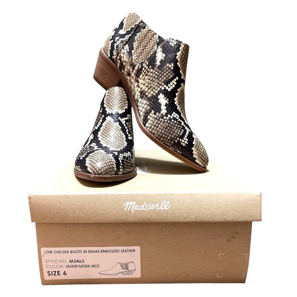 Madewell Sonia Low Chelsea Boots in Snake Embossed Leather Size 6 NIB